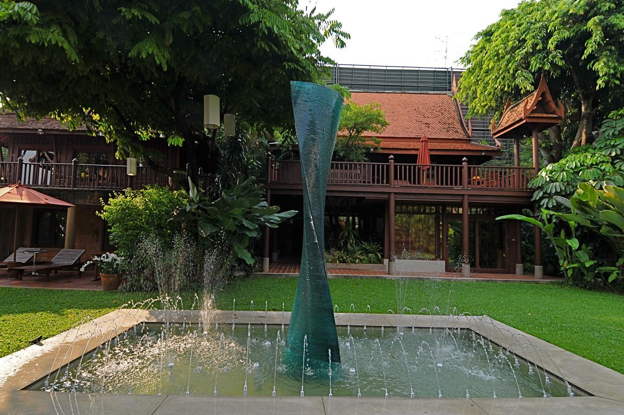 Chakrabongse Villas Бангкок Экстерьер фото
