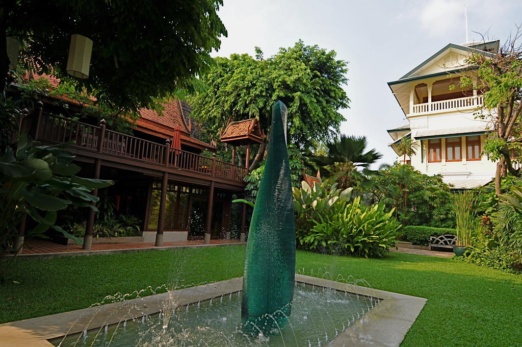Chakrabongse Villas Бангкок Экстерьер фото